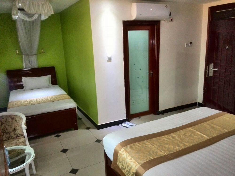 La Grande Hotel Kampala Eksteriør bilde