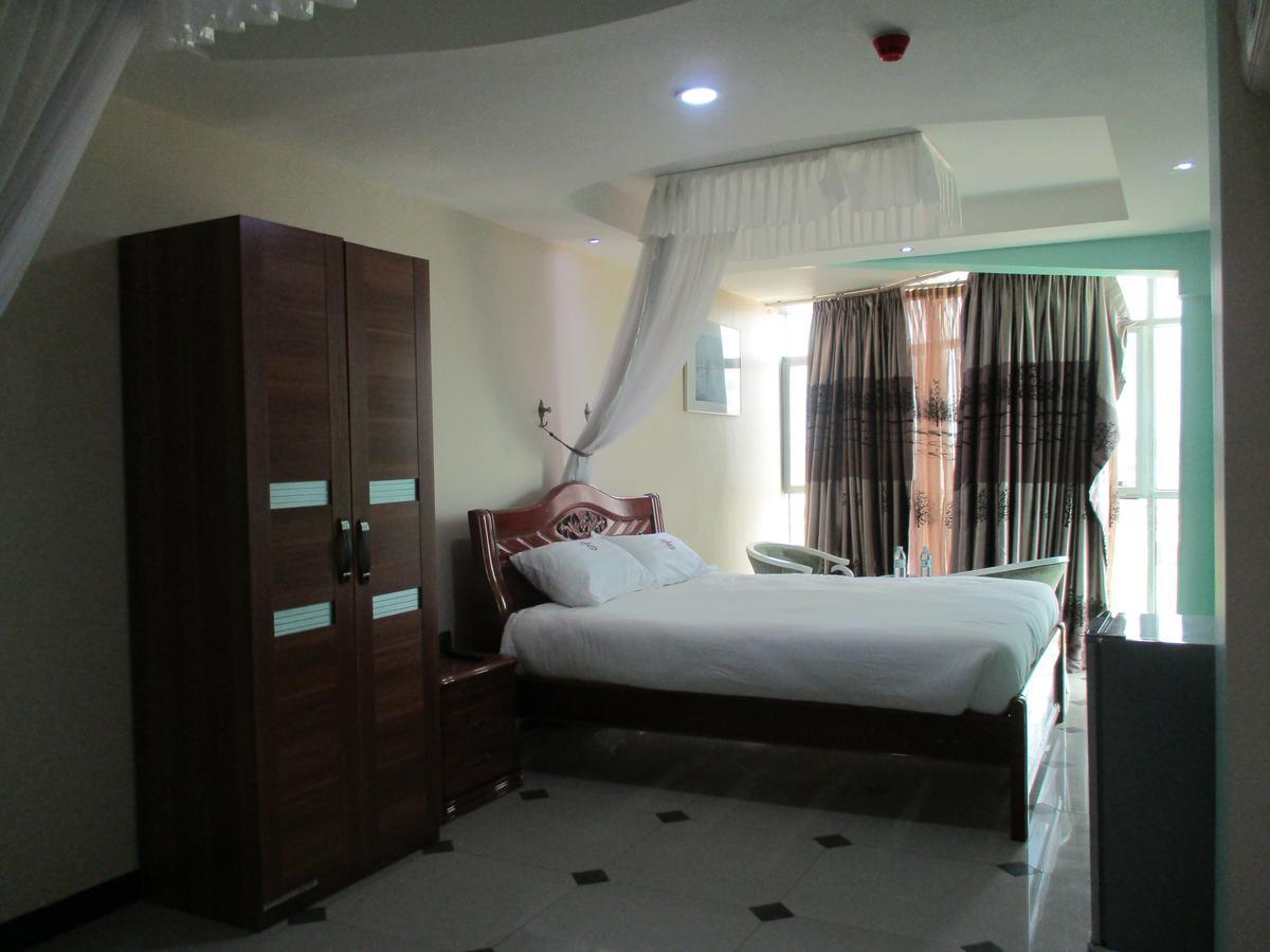 La Grande Hotel Kampala Eksteriør bilde